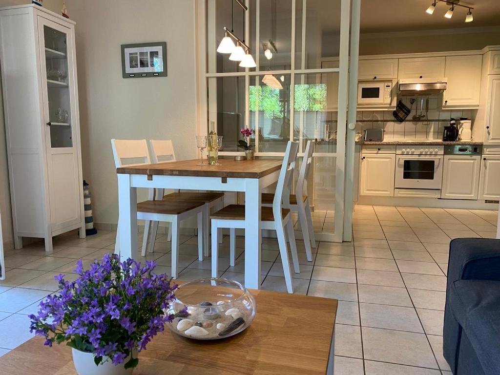 Haus Jenny Wohnung E1 Mit Terrasse Boltenhagen  Bagian luar foto